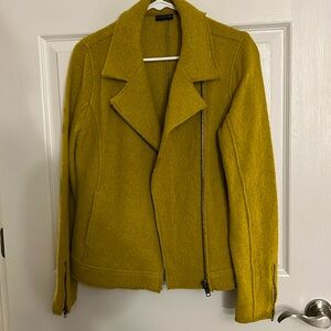 Tahari yellow women’s wool coat size small